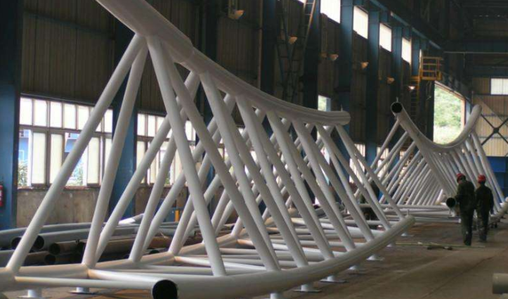 德兴管廊钢结构与桁架结构的管道支架应该如何区分